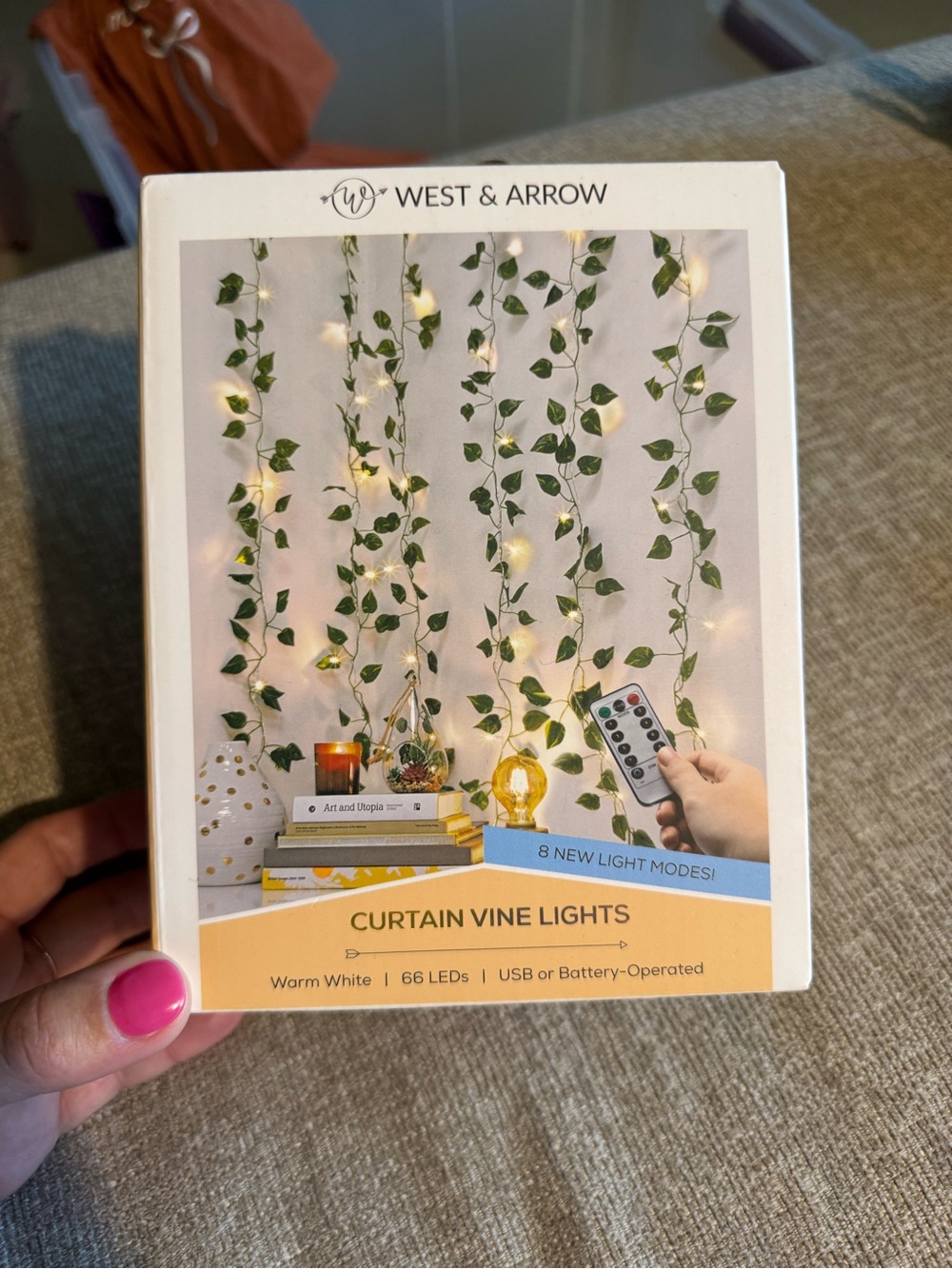 West & Arrow Curtain Vine Lights - Green Leaves with Warm White LEDs
